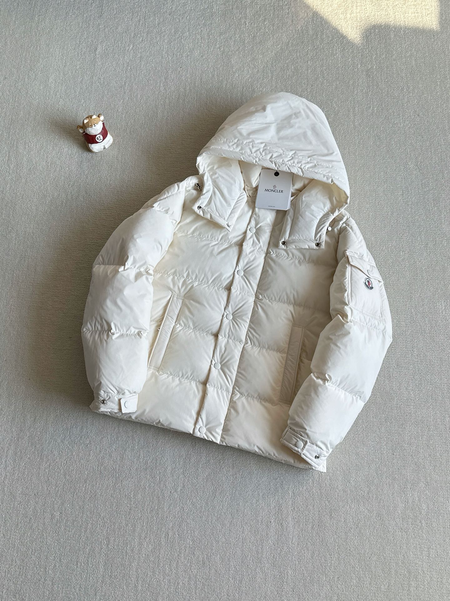 _dir9sQ8WdGc0sJfMVggxOB1mW0m4tM1yHrnc9oQ