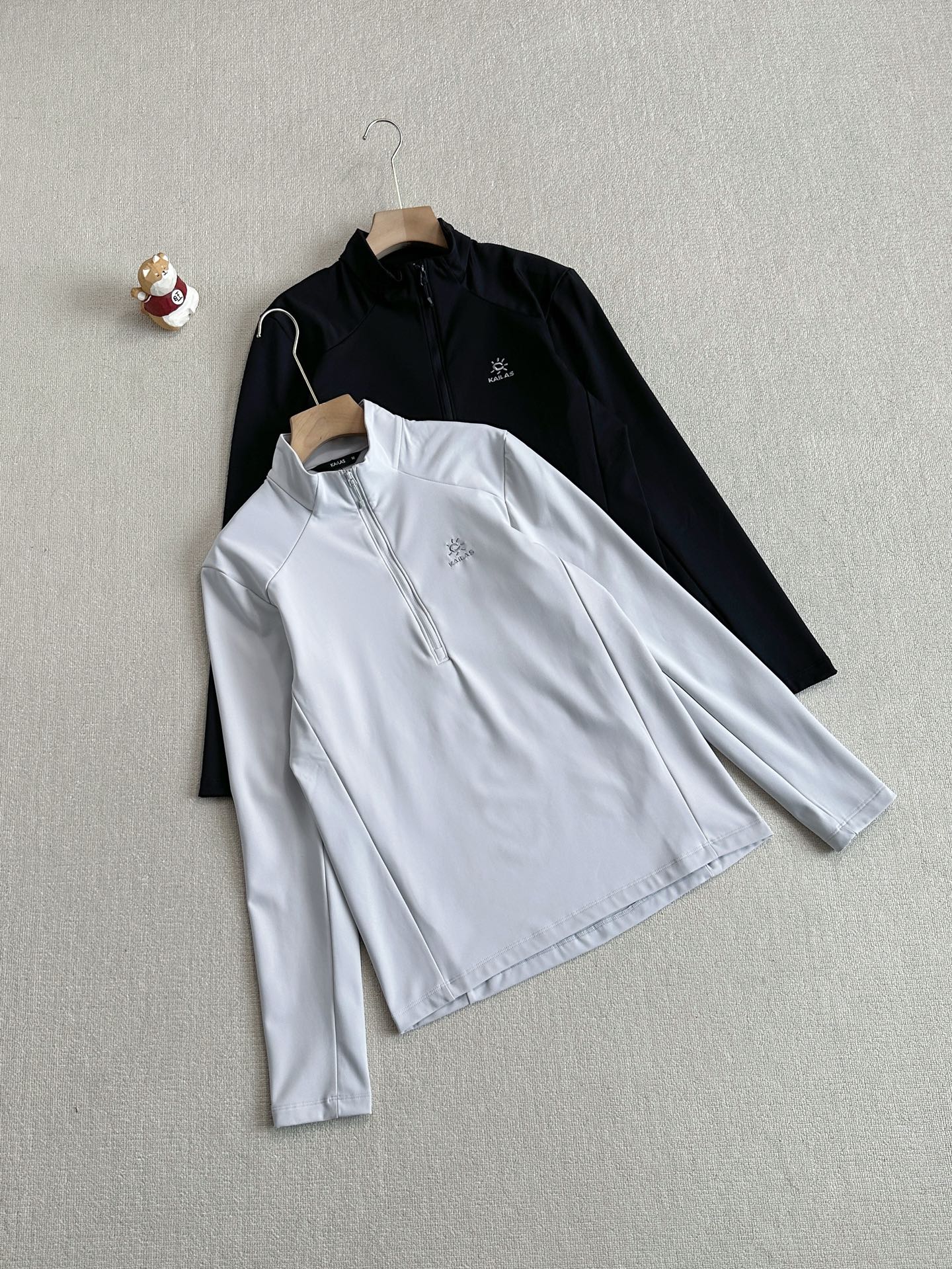 _ddj9s-YHYivhAMYxsNFvDfw61L7T8n9LgFQI22w