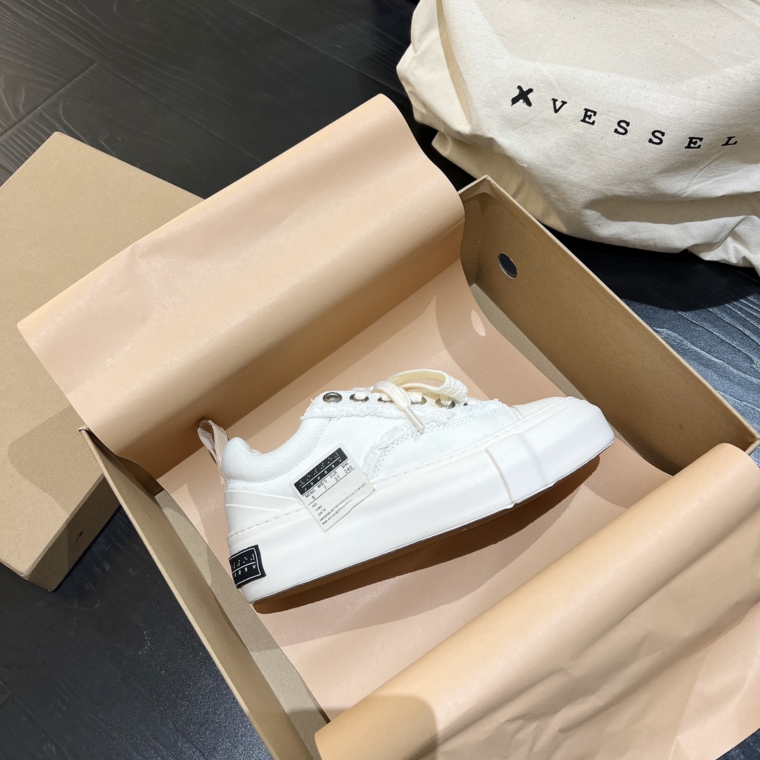 P625x VESSEL NOUGAT CLASSIC: Soft and Stylish Shoes with Unique Design - 图片 4