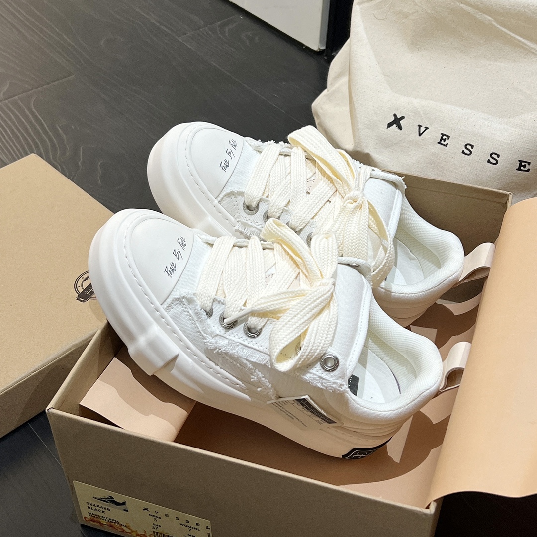 P625x VESSEL NOUGAT CLASSIC: Soft and Stylish Shoes with Unique Design - 图片 6