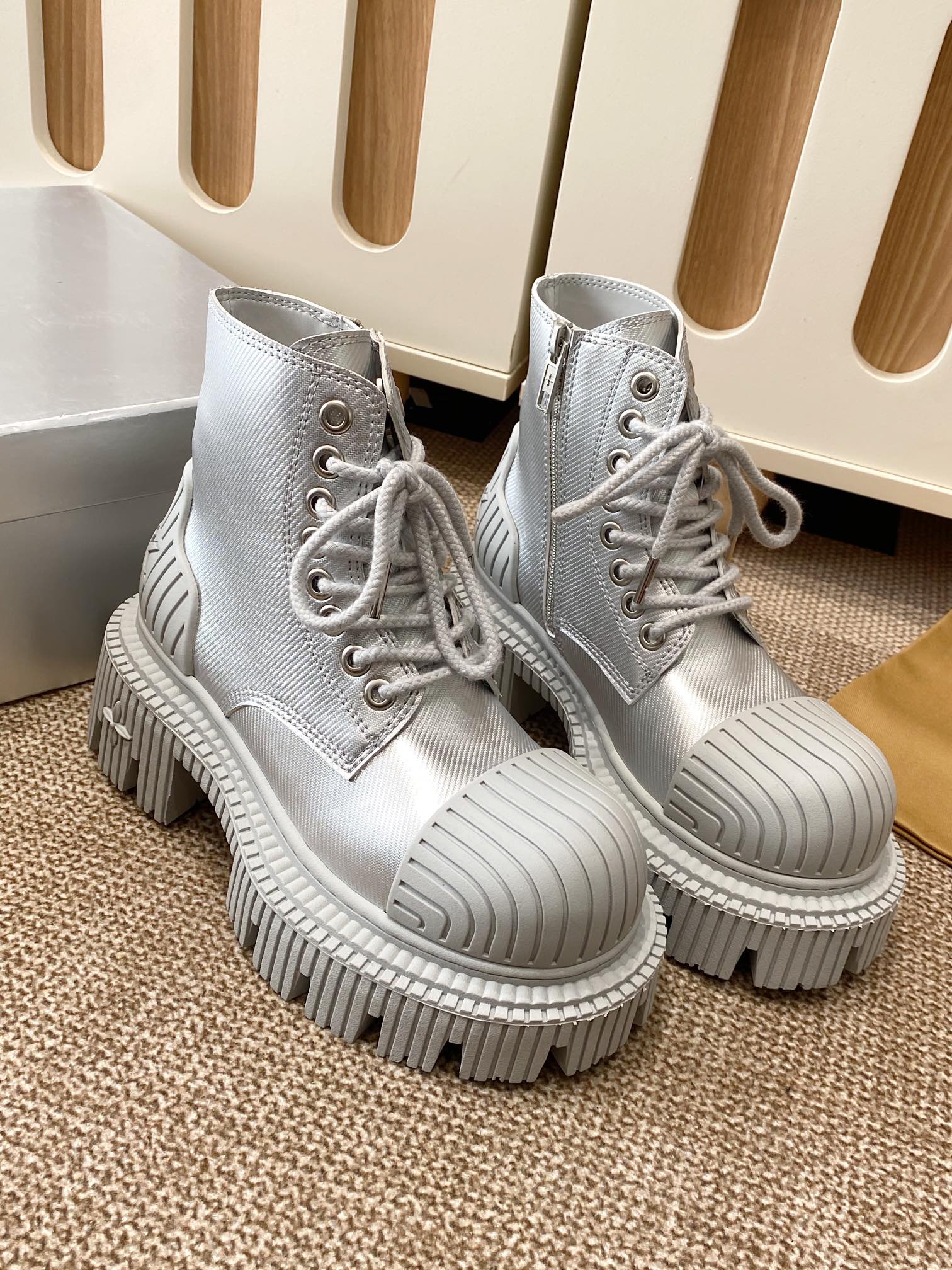“672SMFK 25ss Martin’s New Boots: US Government Approval, Northwest Treasures, Size 35-40” - 图片 2