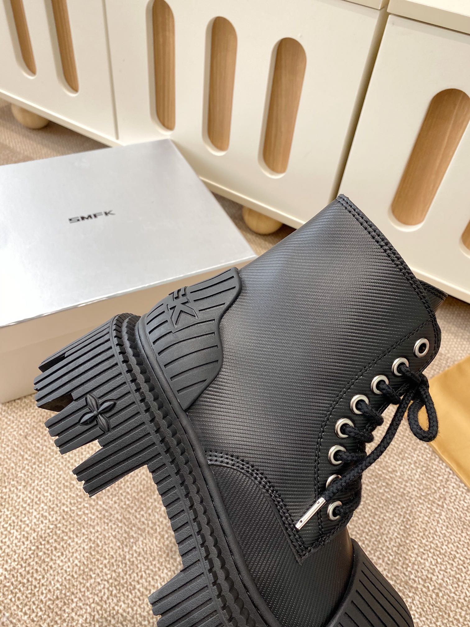 Title: Martin’s 672SMFK 25ss Boots: U.S. Government Approval, Northwest Treasures in Original Material, Size 35-40. - 图片 6
