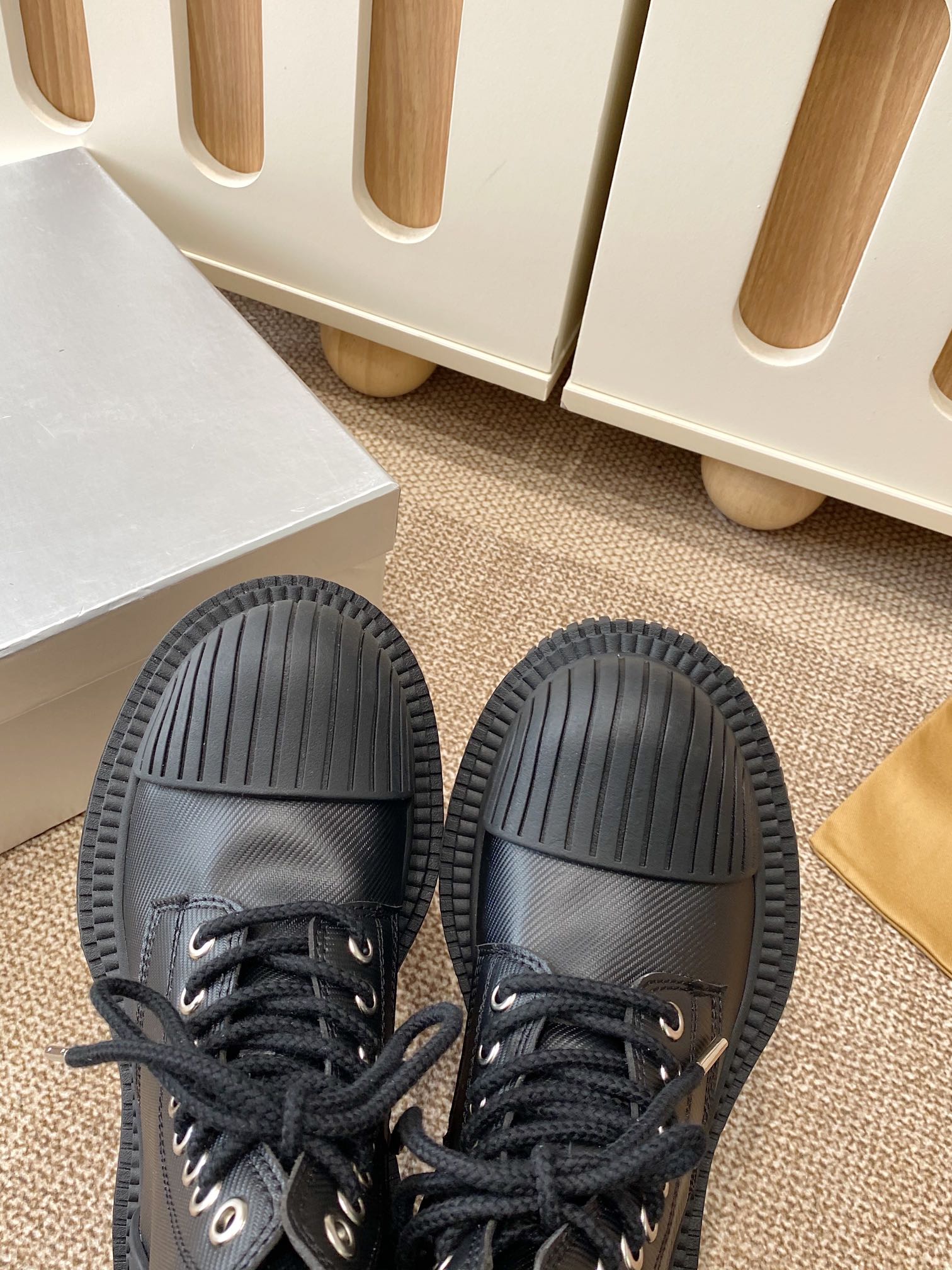 Title: Martin’s 672SMFK 25ss Boots: U.S. Government Approval, Northwest Treasures in Original Material, Size 35-40. - 图片 9