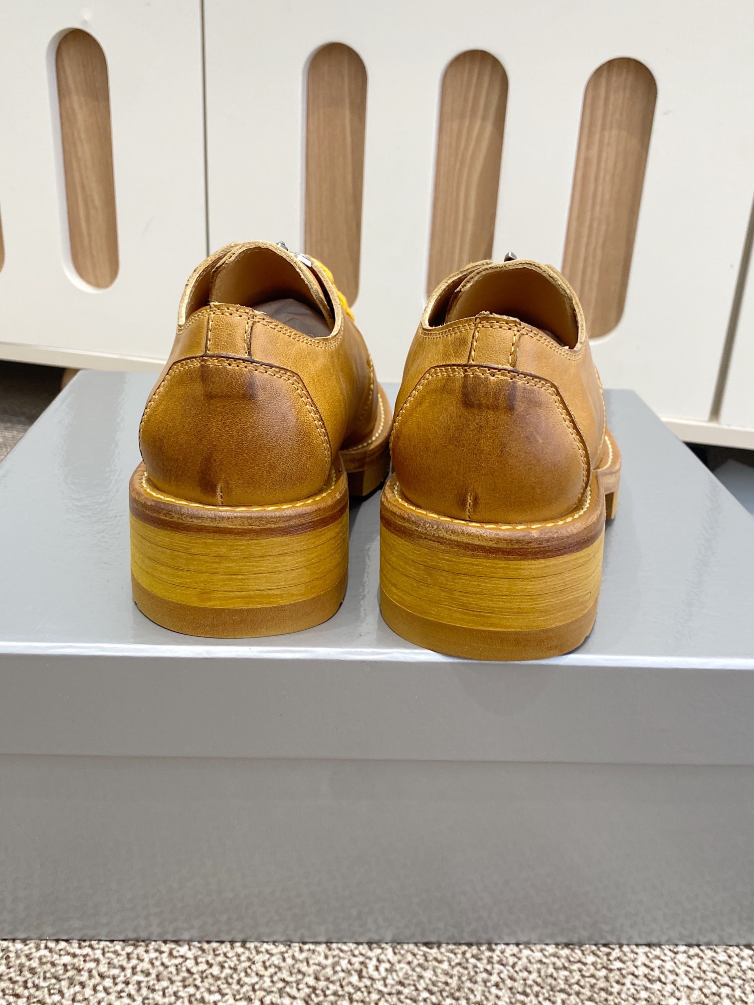 Tod's Classic Luxury Leather Shoe Loafer Ref 6