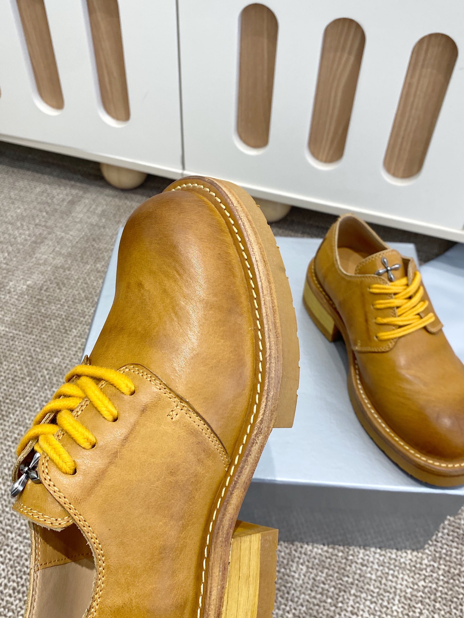 Tod's Classic Luxury Leather Shoe Loafer Ref 8