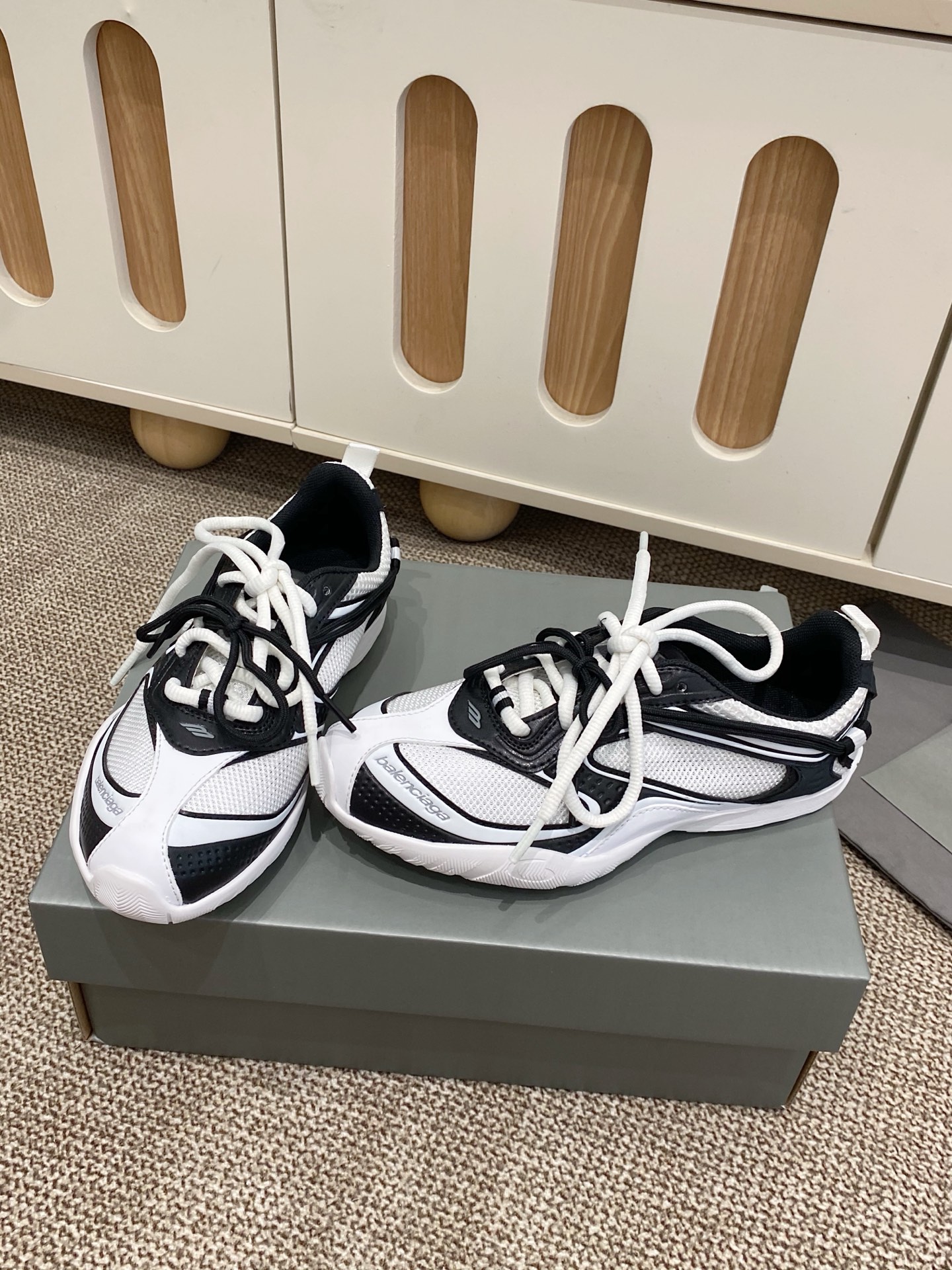 Balenciaga 2026ss巴黎世家新款运动鞋｜潮人鞋柜的风格核弹
