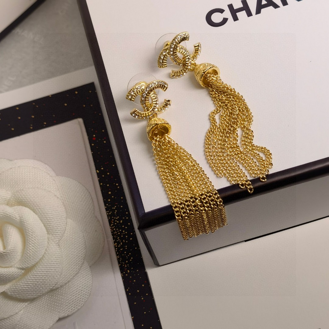 Chanel Haute Couture Haute Couture Fine Jewelry Necklace Bracelet Ring 3