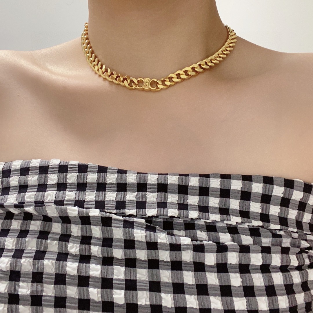Celine Fake
 Jewelry Necklaces & Pendants Gold Yellow Fashion