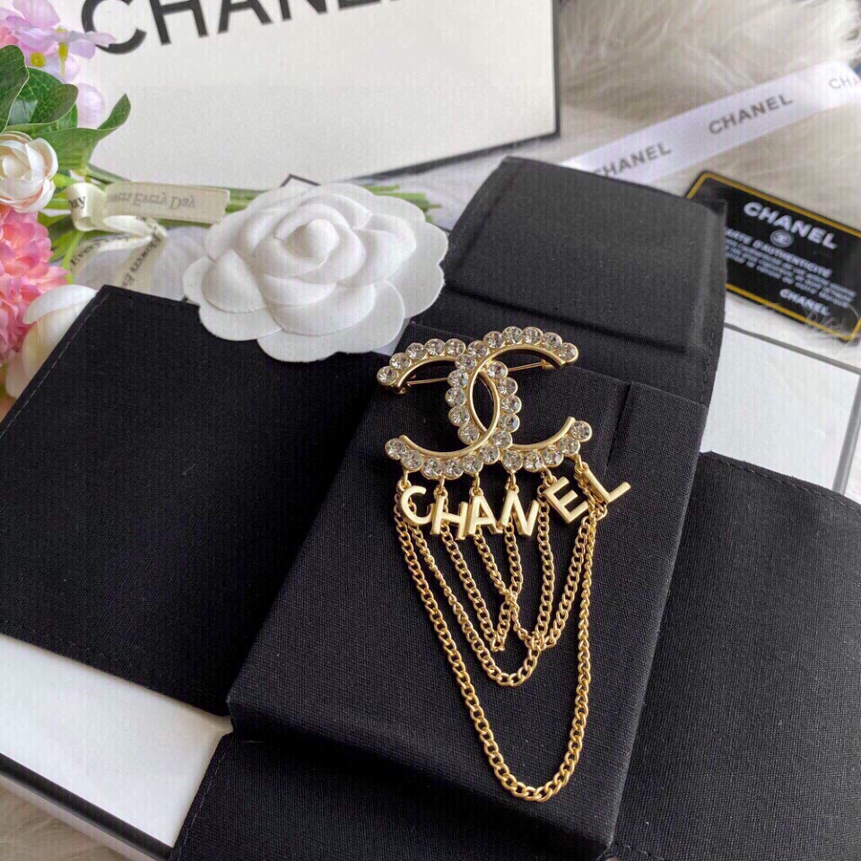 Chanel Joyas Broche Mujeres