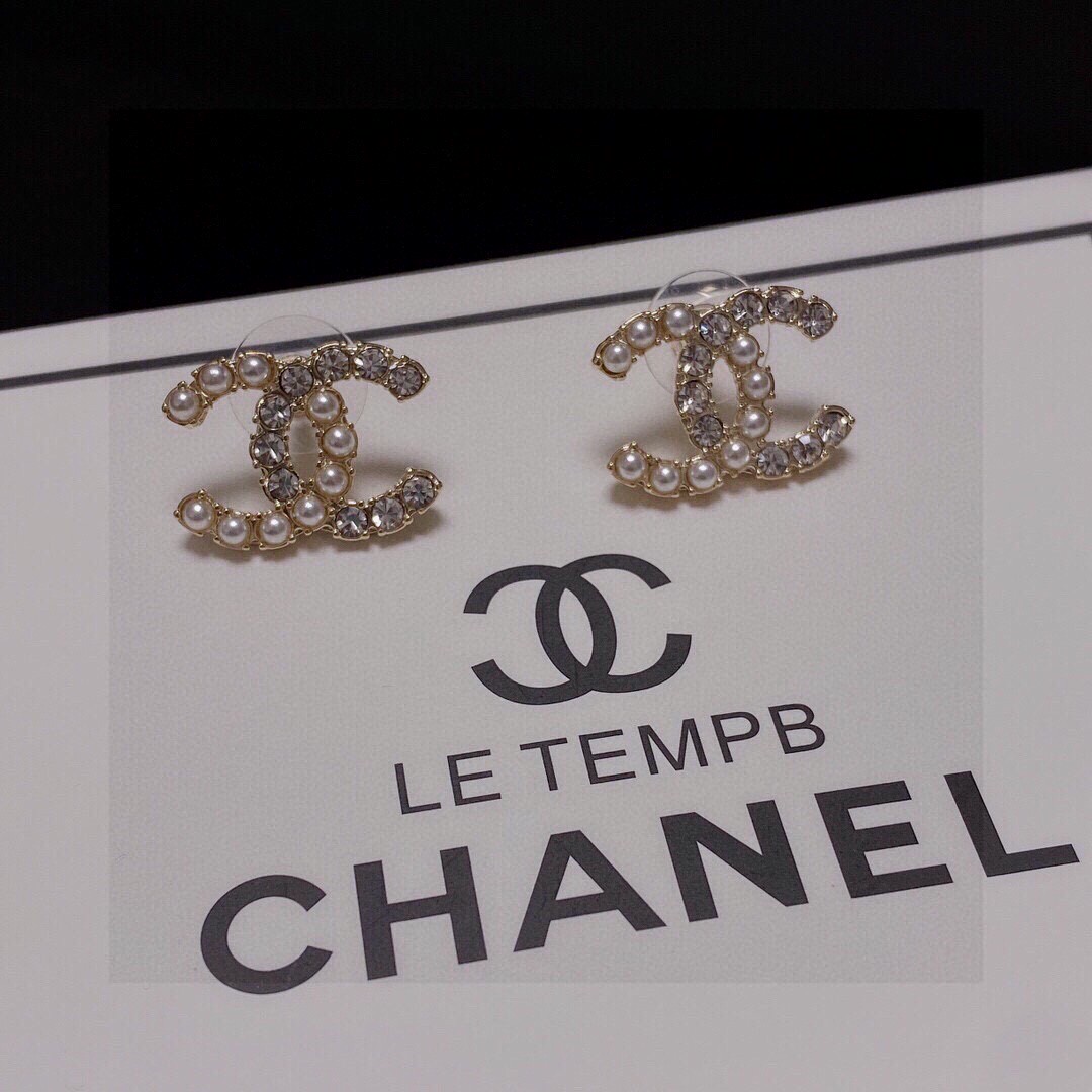 CHANEL Pearl and Crystal Stud Earrings - Comprehensive 6