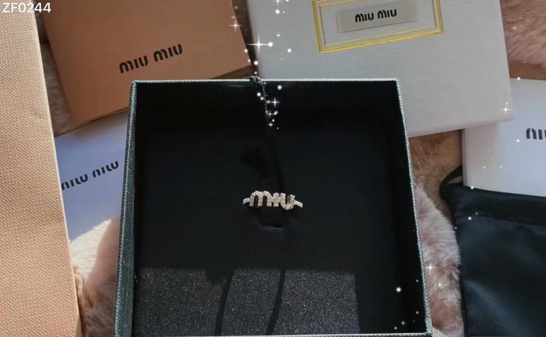 Miu Miu Ring - Comprehensive 6