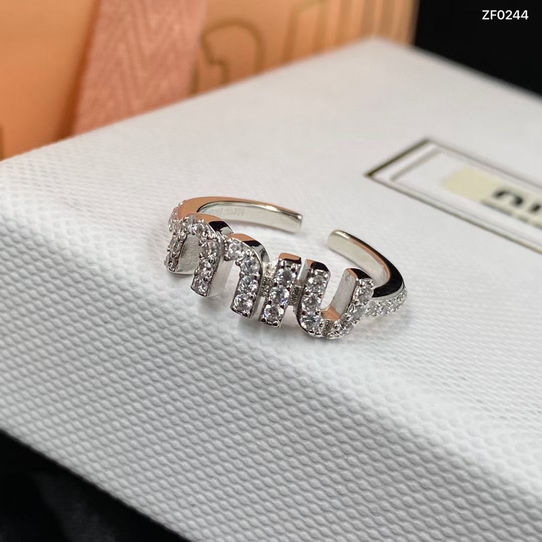 Miu Miu Ring - Comprehensive