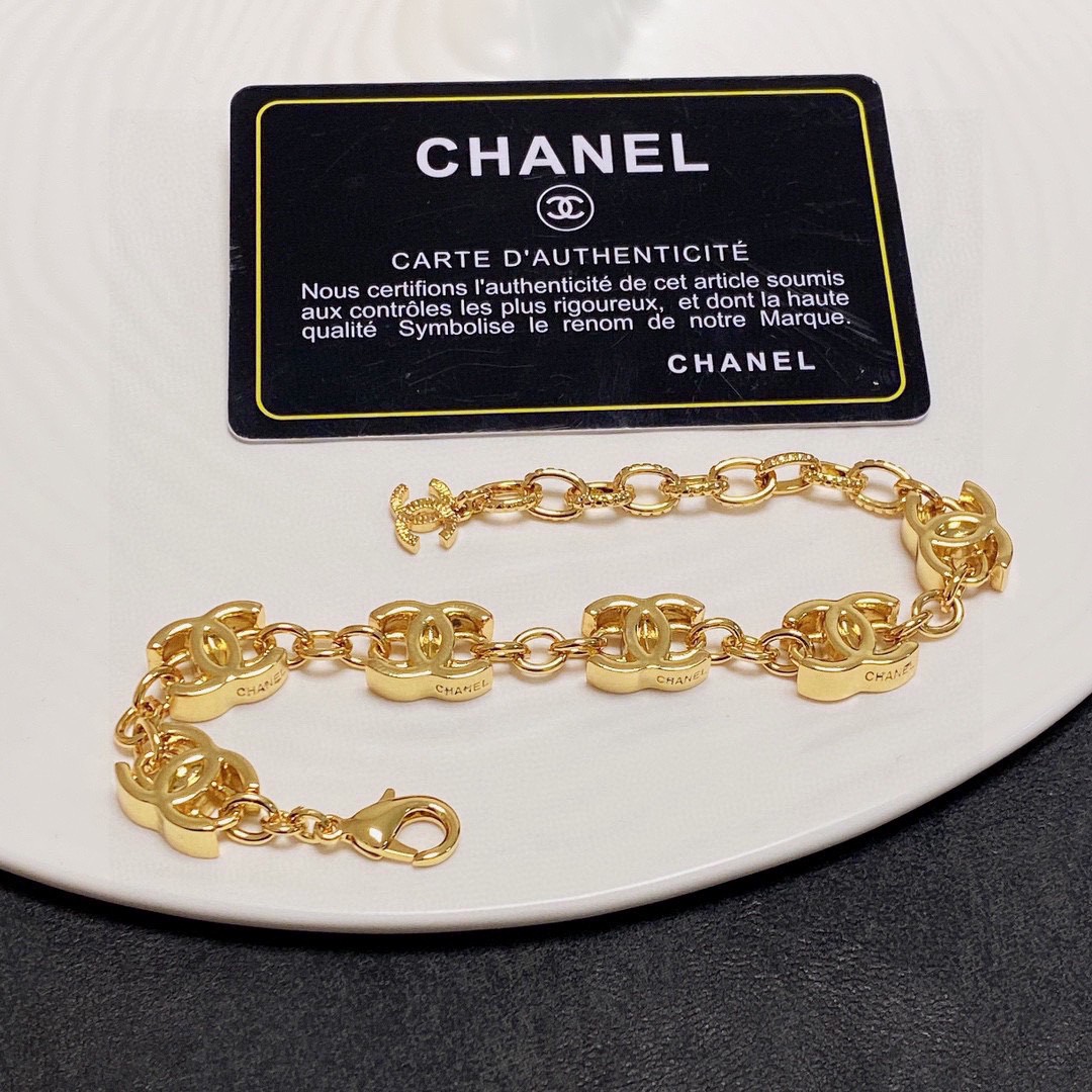 小香Chanel高品质中古金手链热销款火爆上新同步专柜️独家高端品质实拍图️代购级别️做工精致细腻重工版