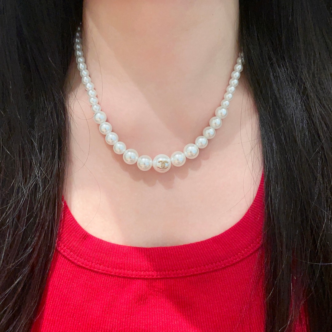 Chanel Vintage Double C Necklace - Comprehensive 9