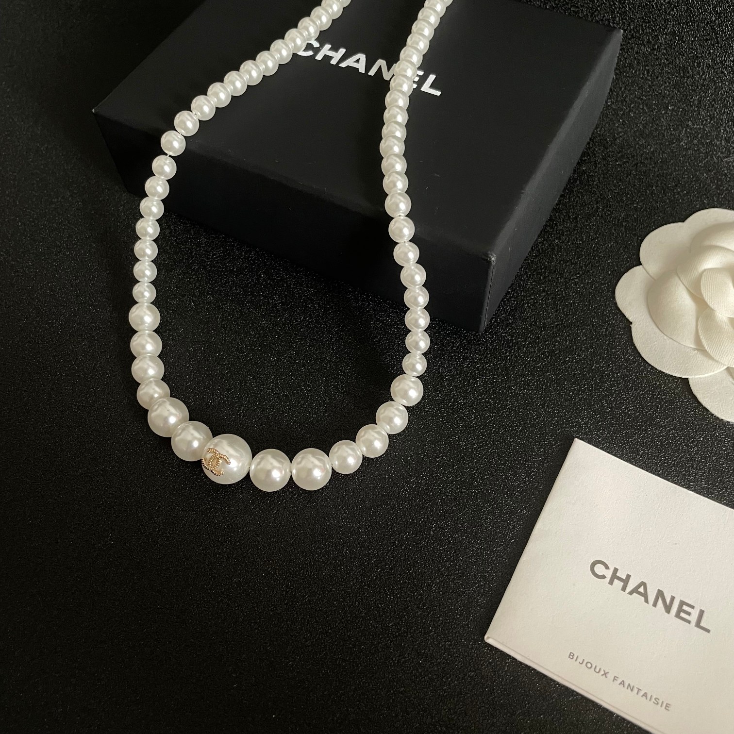 Chanel Vintage Double C Necklace - Comprehensive 6