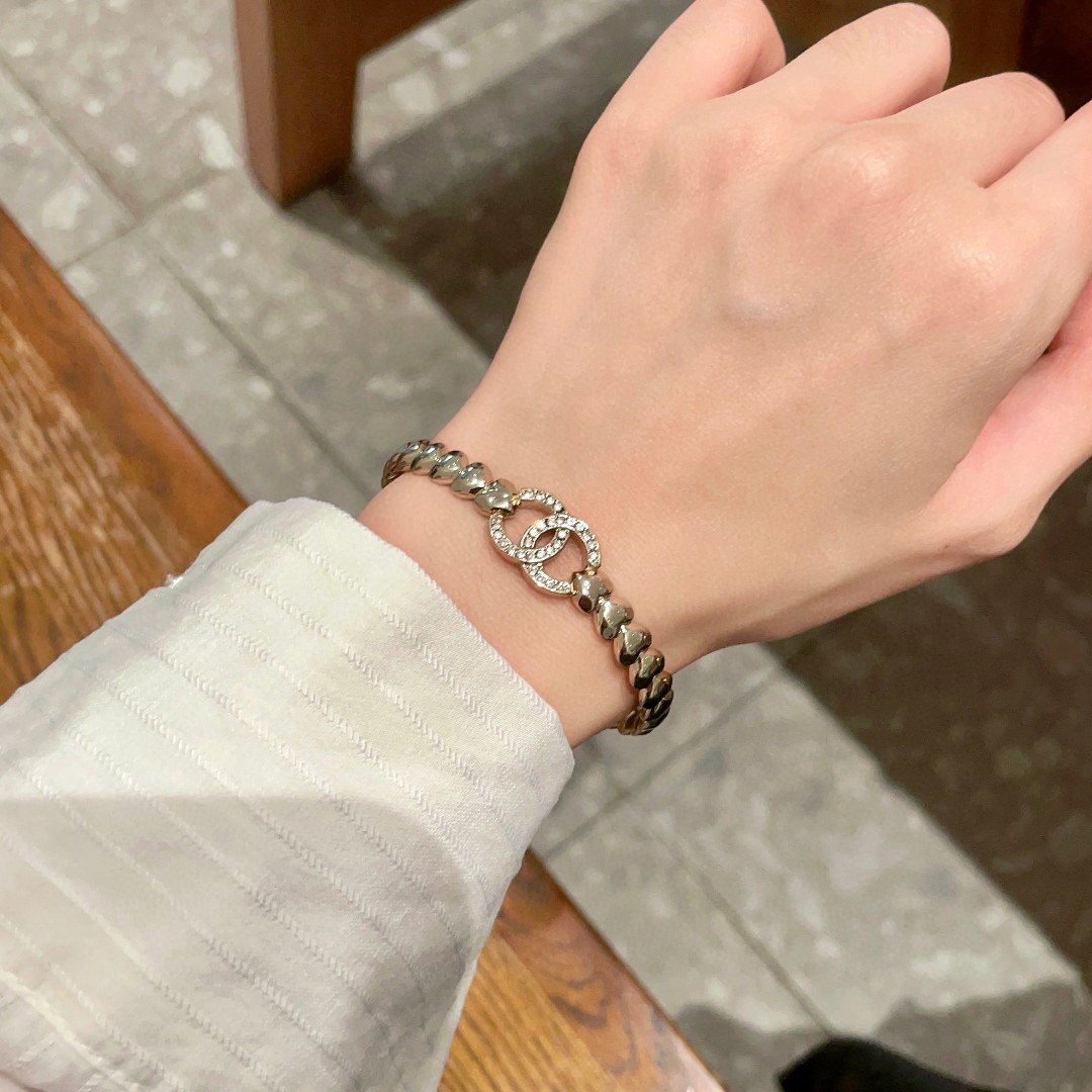 Chanel Haute Couture Haute Couture Fine Jewelry Necklace Bracelet Ring 2