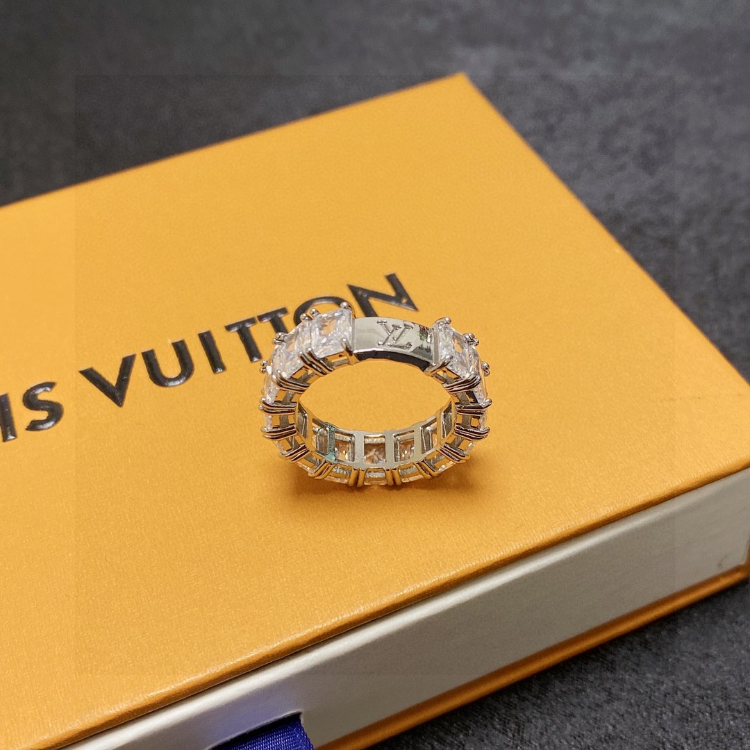 Louis Vuitton Haute Couture Haute Couture Fine Jewelry Necklace Bracelet 8