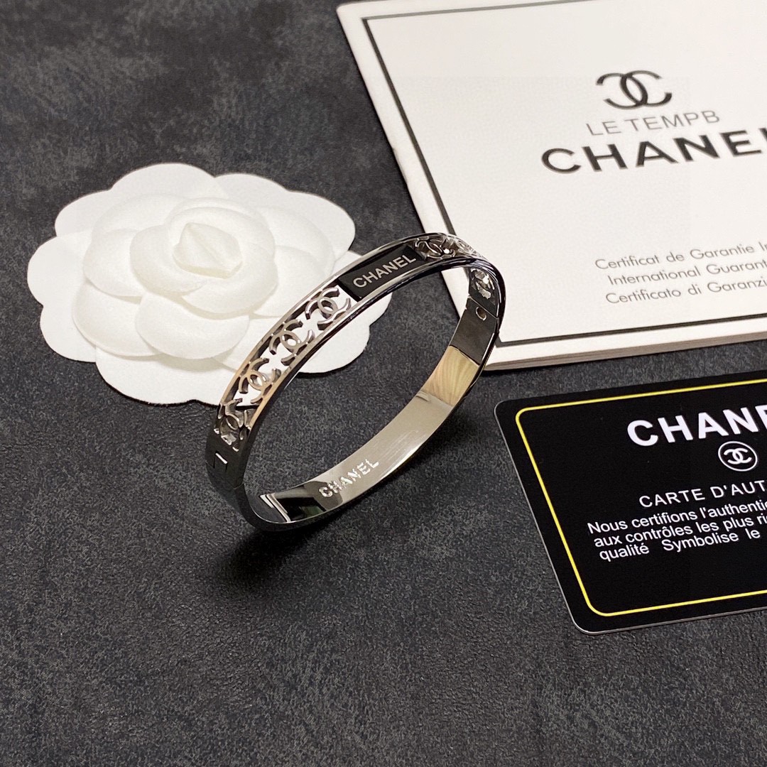 Chanel Joyas Pulsera Trabajo abierto Acero