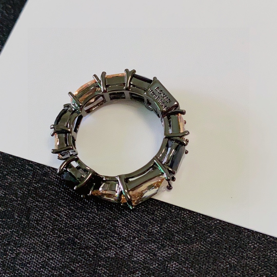 Louis Vuitton Black Crystal & Zircon Open Ring - Comprehensive 4