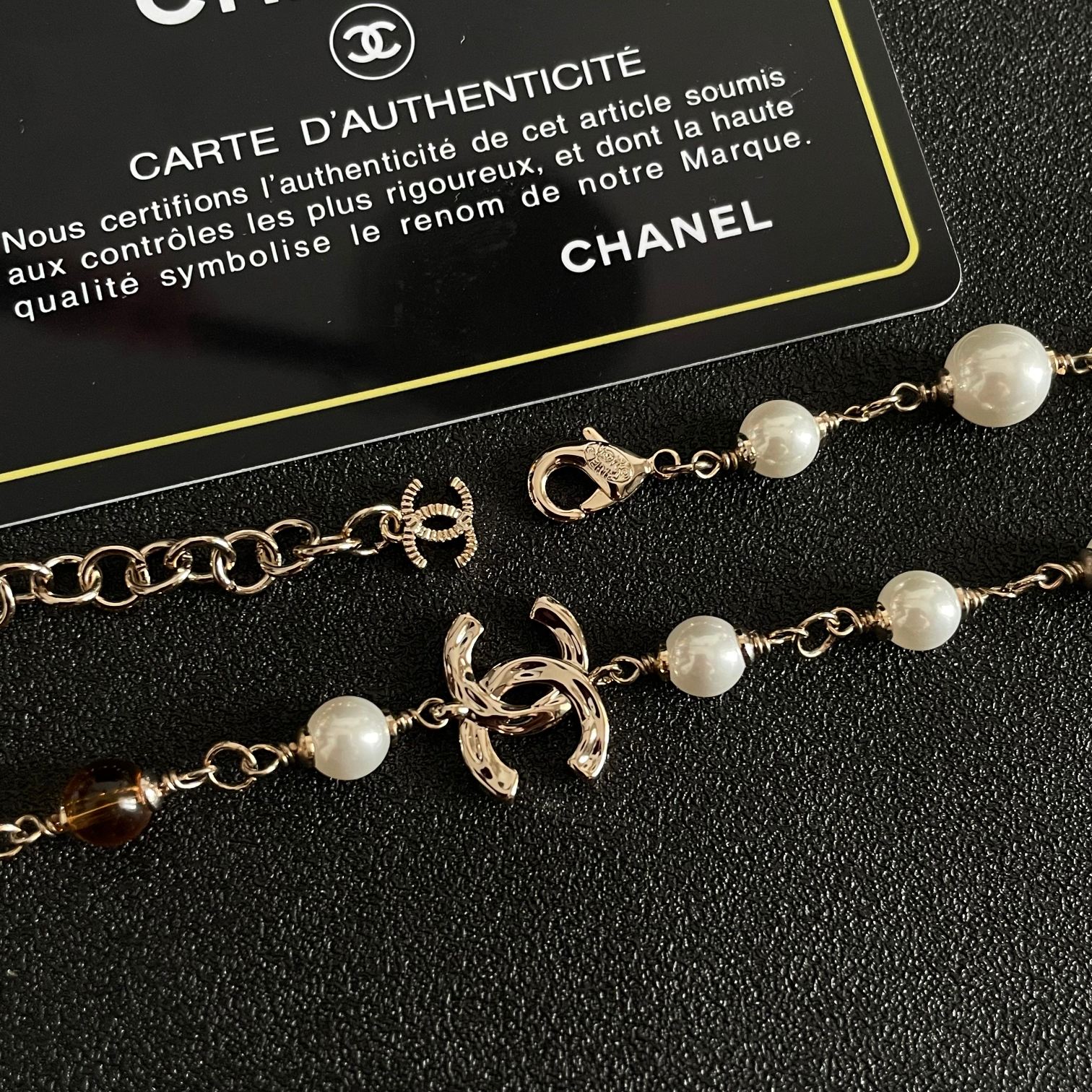 Chanel香奈儿中古字母毛衣链项链小香家的款式真心无需多介绍每一款都超好看精致大方非常显气质.