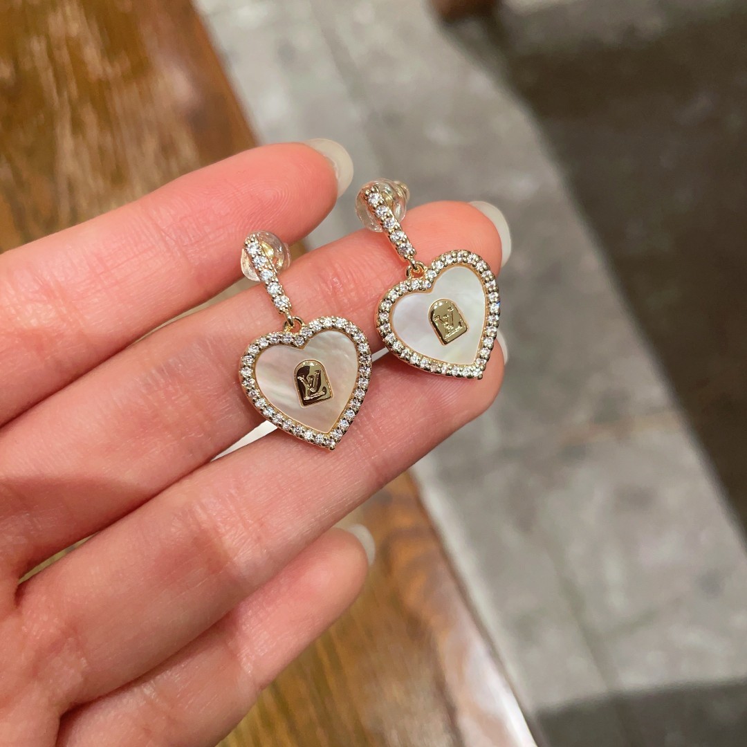 Louis Vuitton 路易威登耳环******LV金色