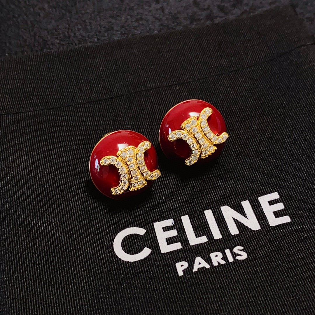 Celine 小红书推荐最新 Celine赛琳凯旋门镶钻新年红耳钉 赛琳已经自成一股流行元素