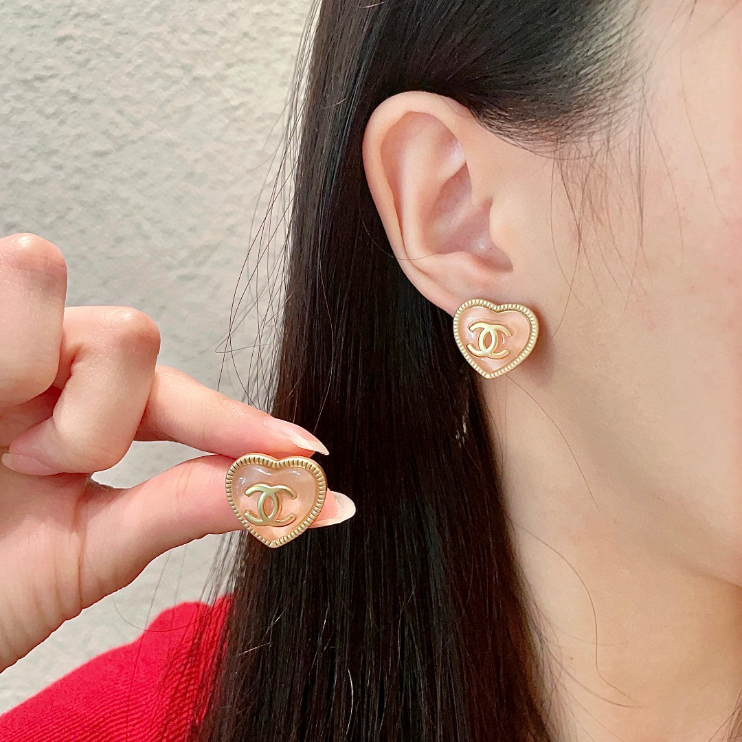 Chanel香奈儿中古双C耳钉原版复刻logo小香家的款式真心无需多介绍每一款都超好看精致大方非常显气质