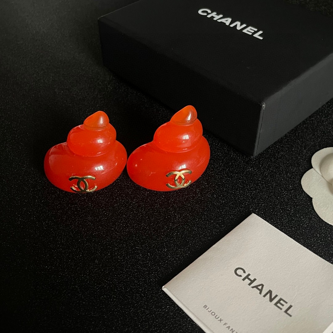 Chanel 耳夹CHANEl 最新款同步上新