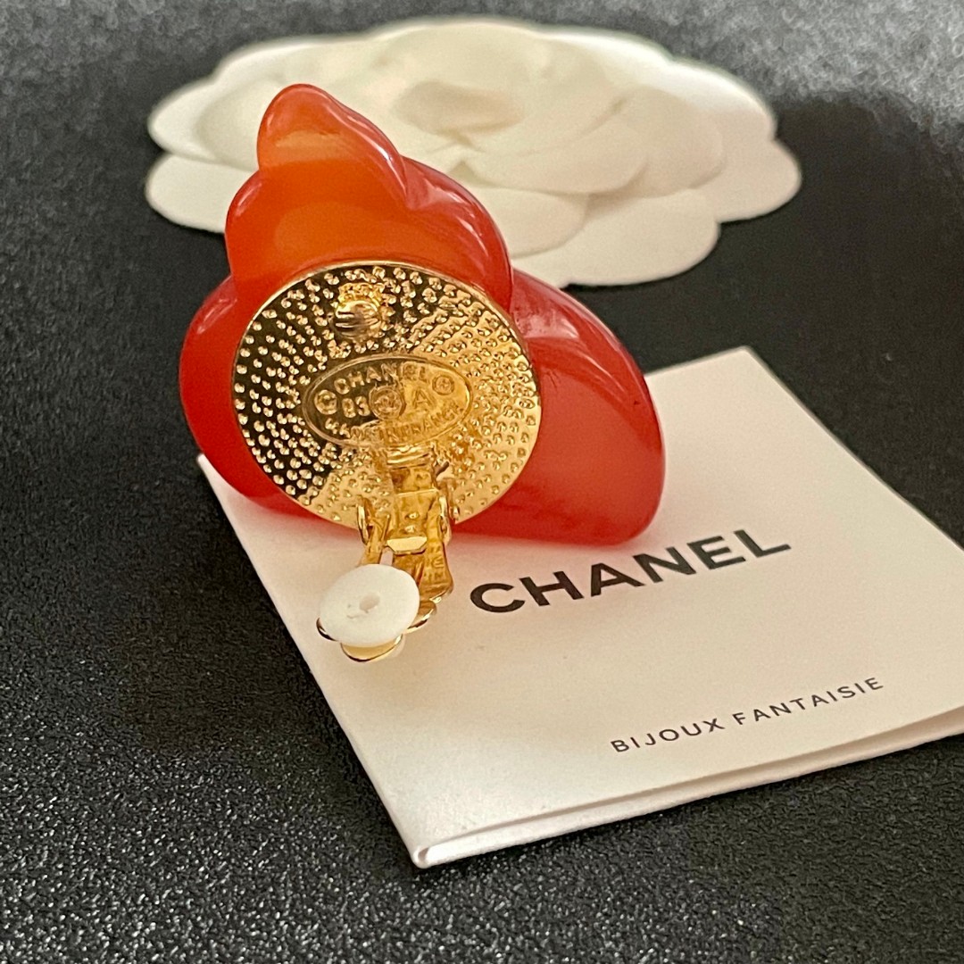 Chanel 耳夹CHANEl 最新款同步上新