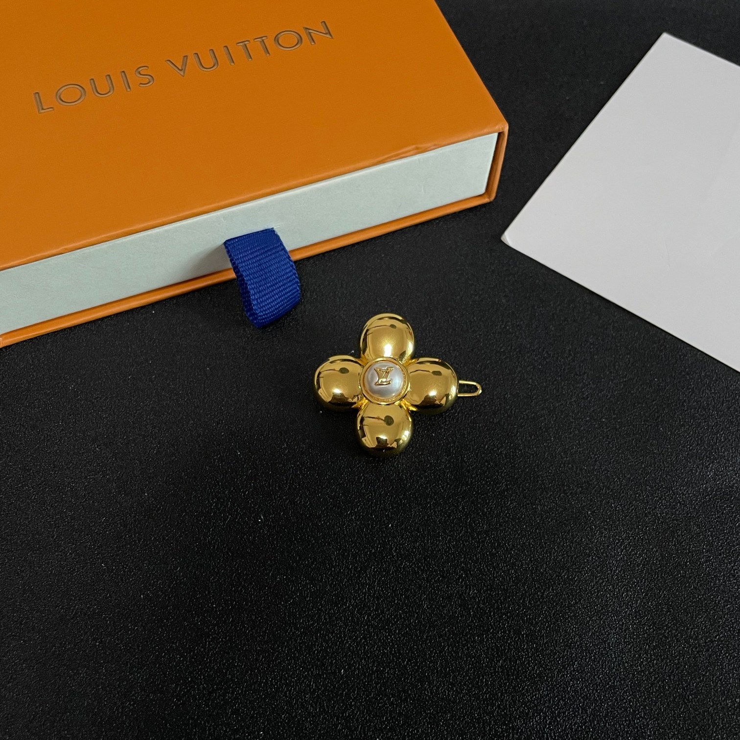 Exquisite Fairy Diamond Jewelry and 150 Lavish Hairpins for Beautiful Wedding Dress - 图片 5