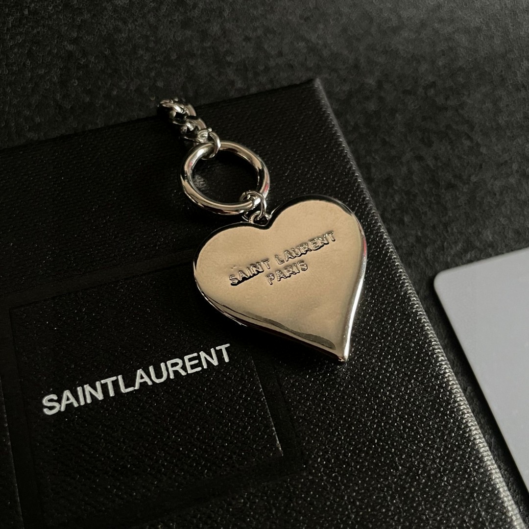 ⭕️最新款YSL 圣罗兰爱心❤️字母满钻项链👍原装带logo保色材质 Yves Saint Lauren