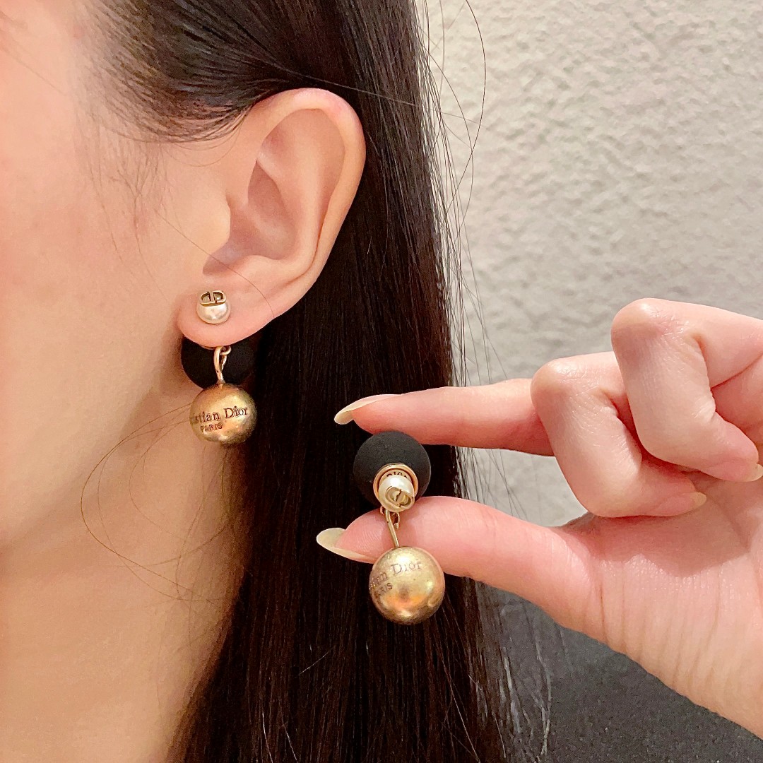 👑Dior 迪奥 中古 耳环 专柜一致上新 精选原版一致 黄铜材质 甜美气质高