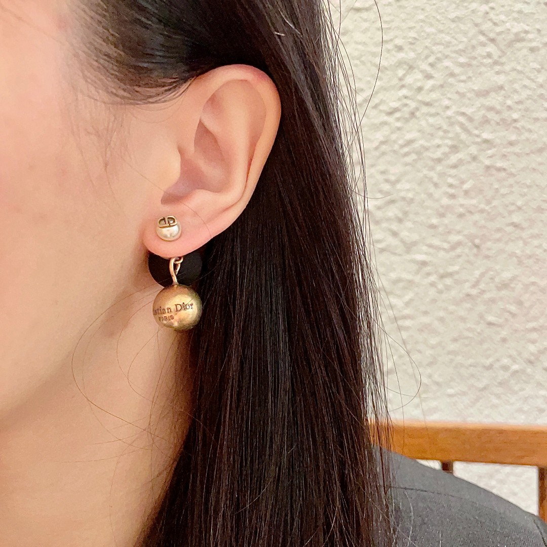 👑Dior 迪奥 中古 耳环 专柜一致上新 精选原版一致 黄铜材质 甜美气质高