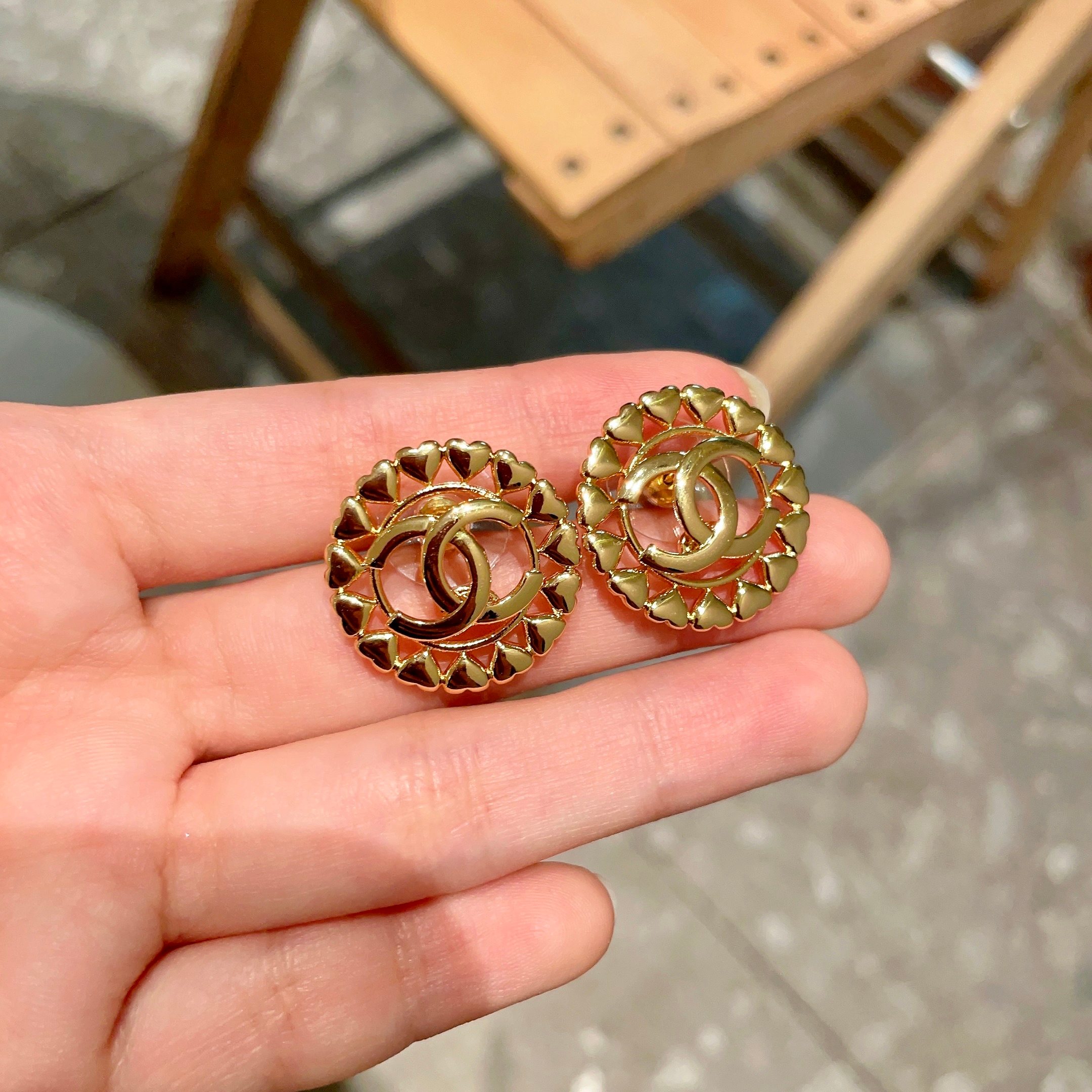 👑Dior 迪奥 中古 耳环 专柜一致上新 精选原版一致 黄铜材质 甜美气质高