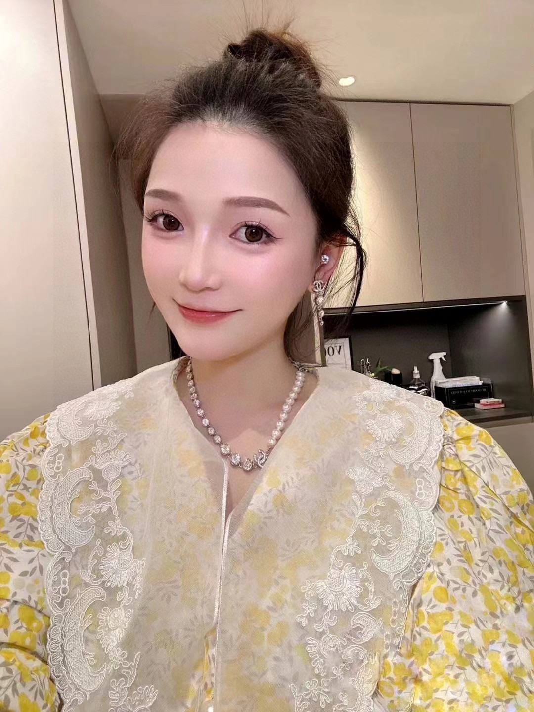 💘【小香半钻半珠choker项链】代购购入Z 7988，现huo现huo！炸裂好看！这期的神仙单品！抢都