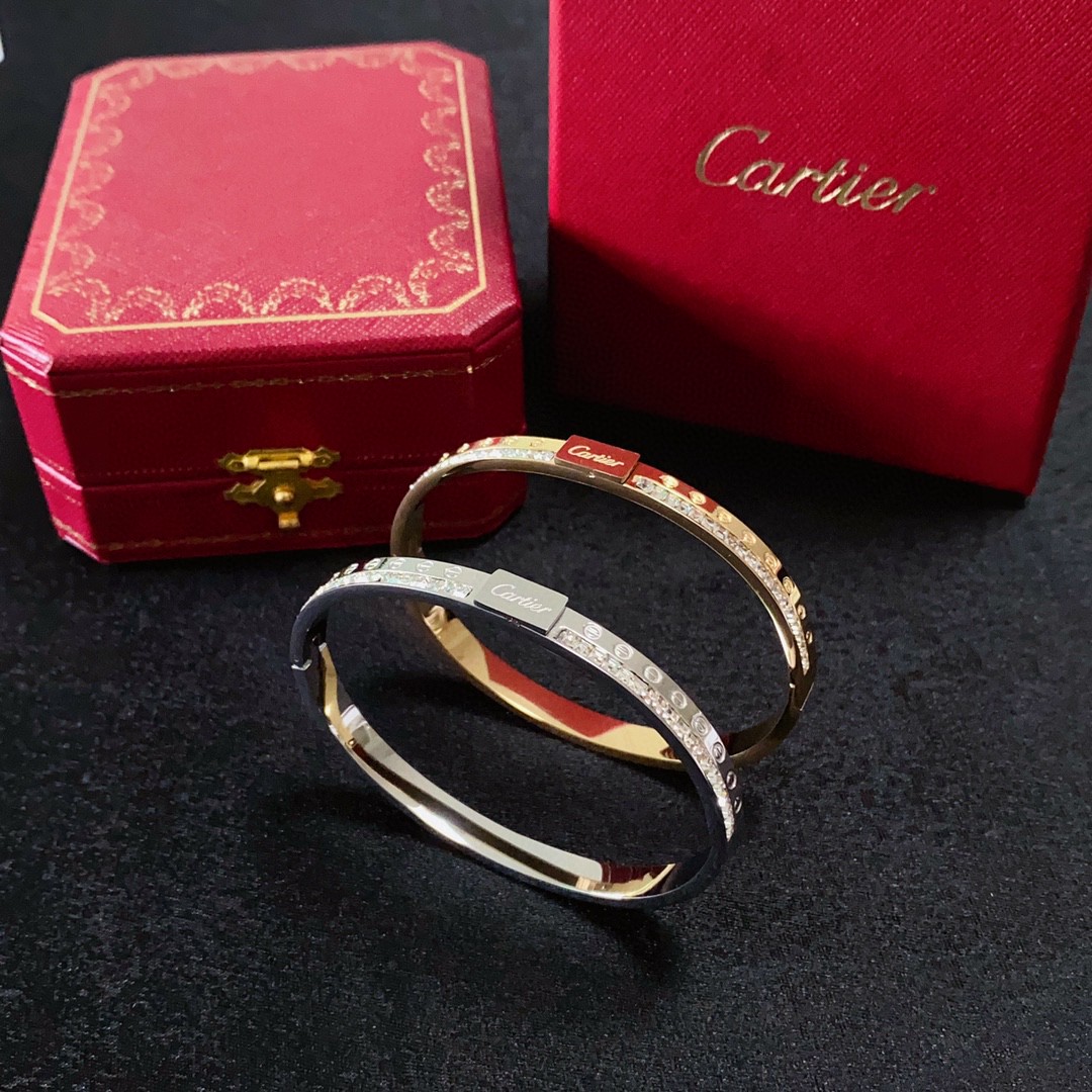Cartier Jewelry Cartier Cartier 18k logo 360 ！ — photo 9