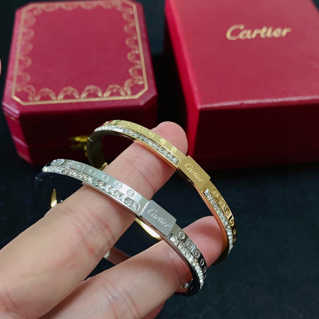 Cartier Jewelry Cartier Cartier 18k logo 360 ！ — photo 8