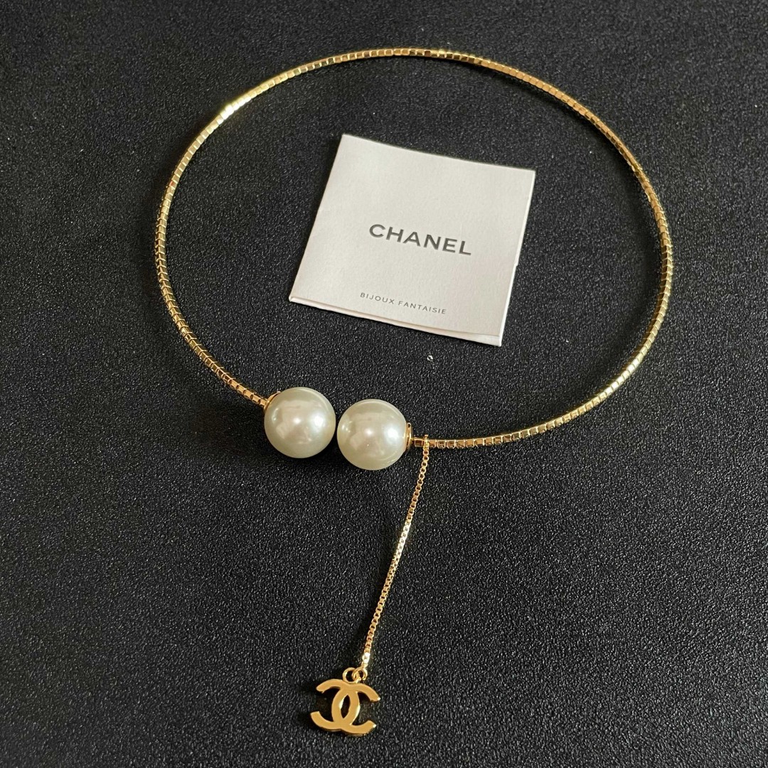  Chanel香奈儿 中古 双C项链👀小香家的款式真心无需多介绍😘🎶每一款都超好看，精致大方，非常显气质