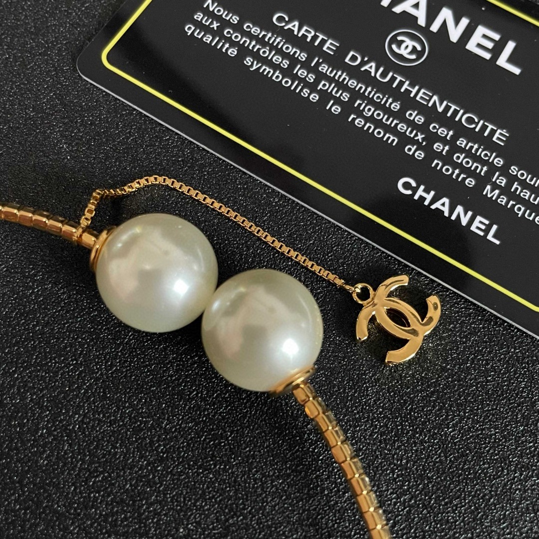  Chanel香奈儿 中古 双C项链👀小香家的款式真心无需多介绍😘🎶每一款都超好看，精致大方，非常显气质
