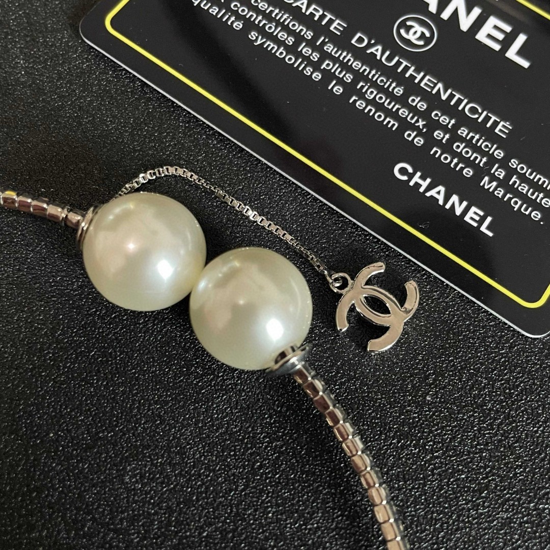  Chanel香奈儿 中古 双C项链👀小香家的款式真心无需多介绍😘🎶每一款都超好看，精致大方，非常显气质