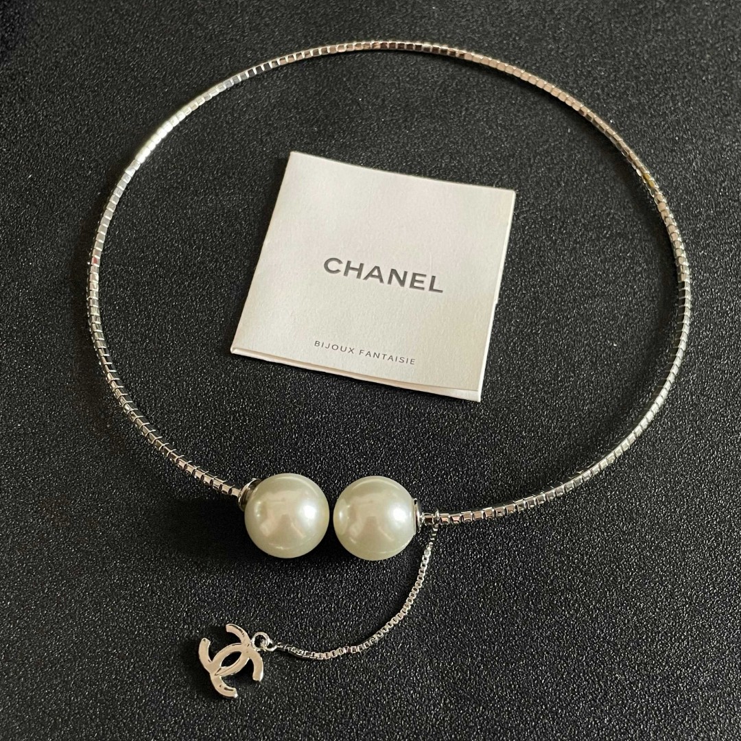 Chanel香奈儿 中古 双C项链👀小香家的款式真心无需多介绍😘🎶每一款都超好看，精致大方，非常显气质