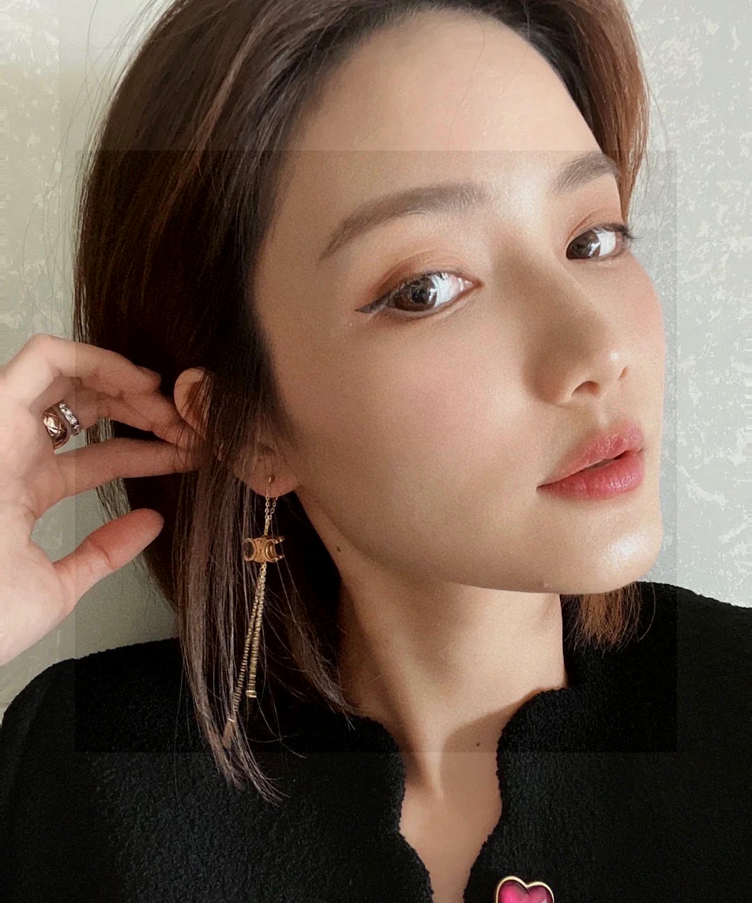  Celine赛琳中古流苏耳钉😍 赛琳已经自成一股流行元素，持续为女性诠释优雅、创造时尚，Celine家