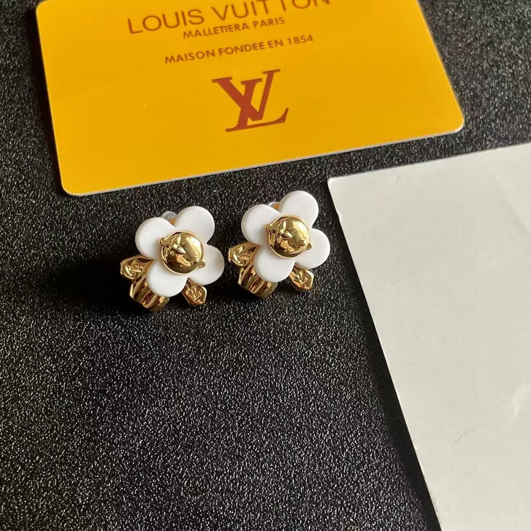 👑Lv 路易威登 2025年早春新品耳钉 经典老花耳环 超精工cnc工艺技术 上身美美哒 特别适合夏日搭