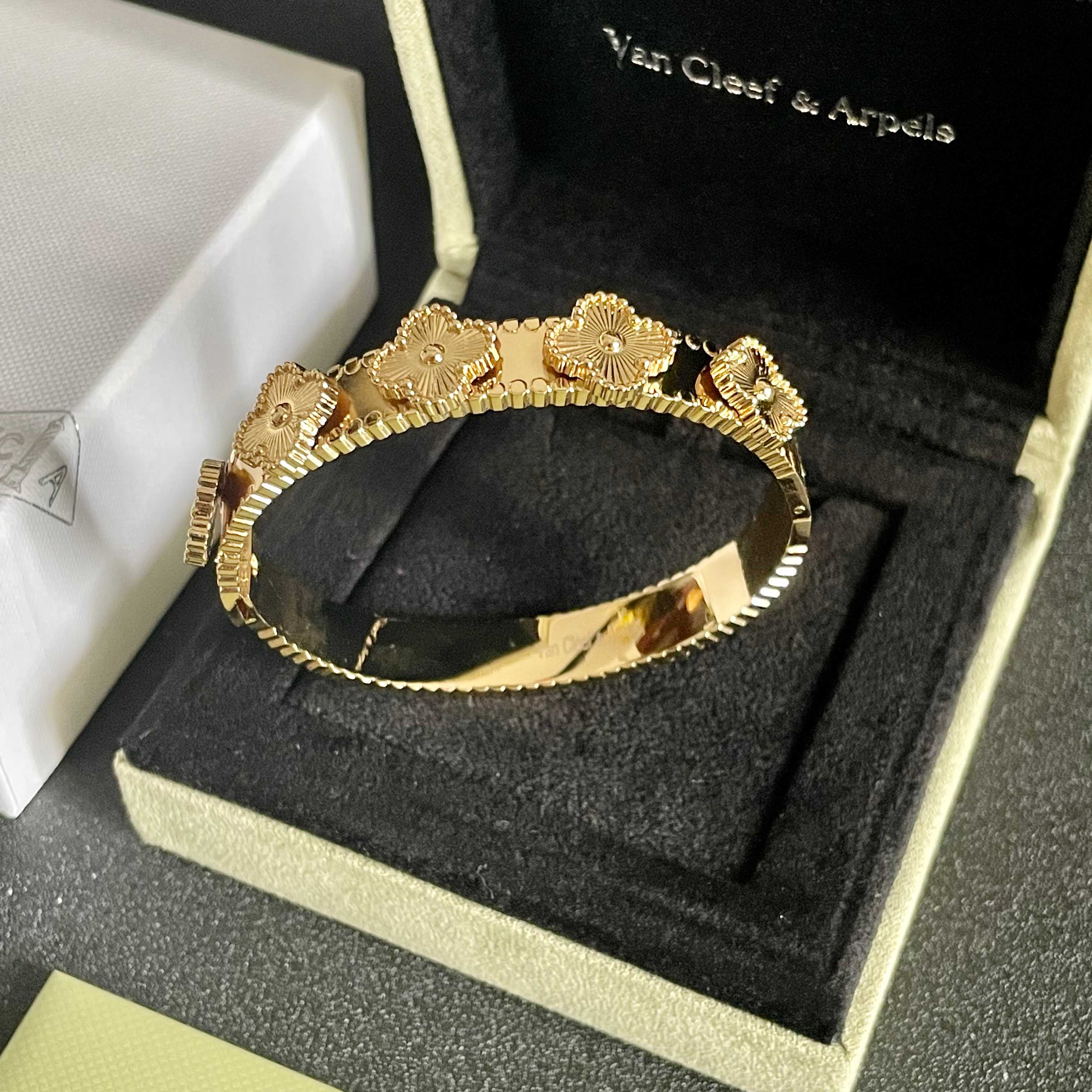 The new VCA’s narrow-verse bracelet is a classic attack on Krassic Arrival - 图片 8