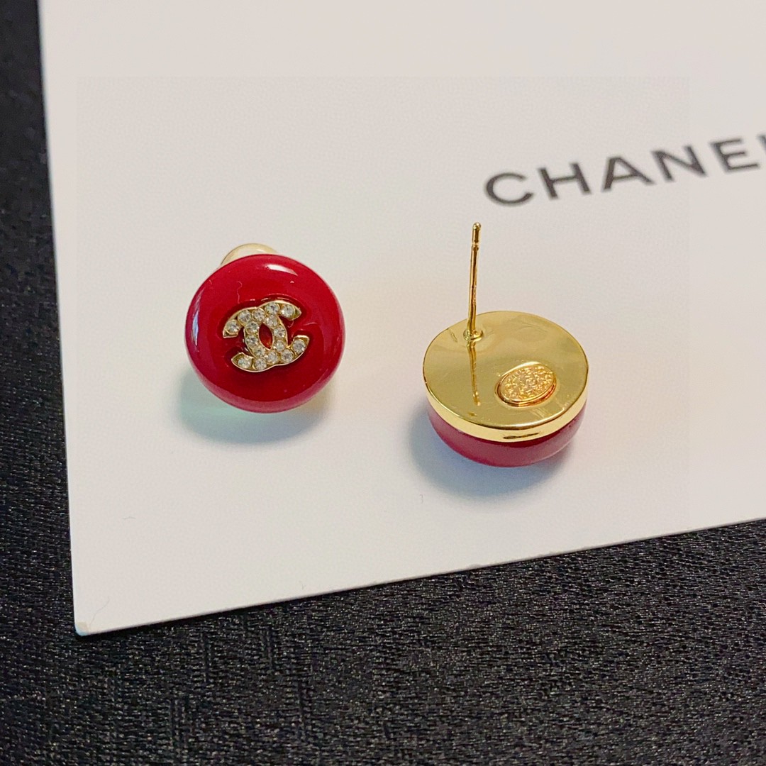 💥新款Chanel 小香风 新年红色喜庆镶钻耳钉 专柜同步上新 耳环 原版一致材质搭配纯银针耳环💗 精工