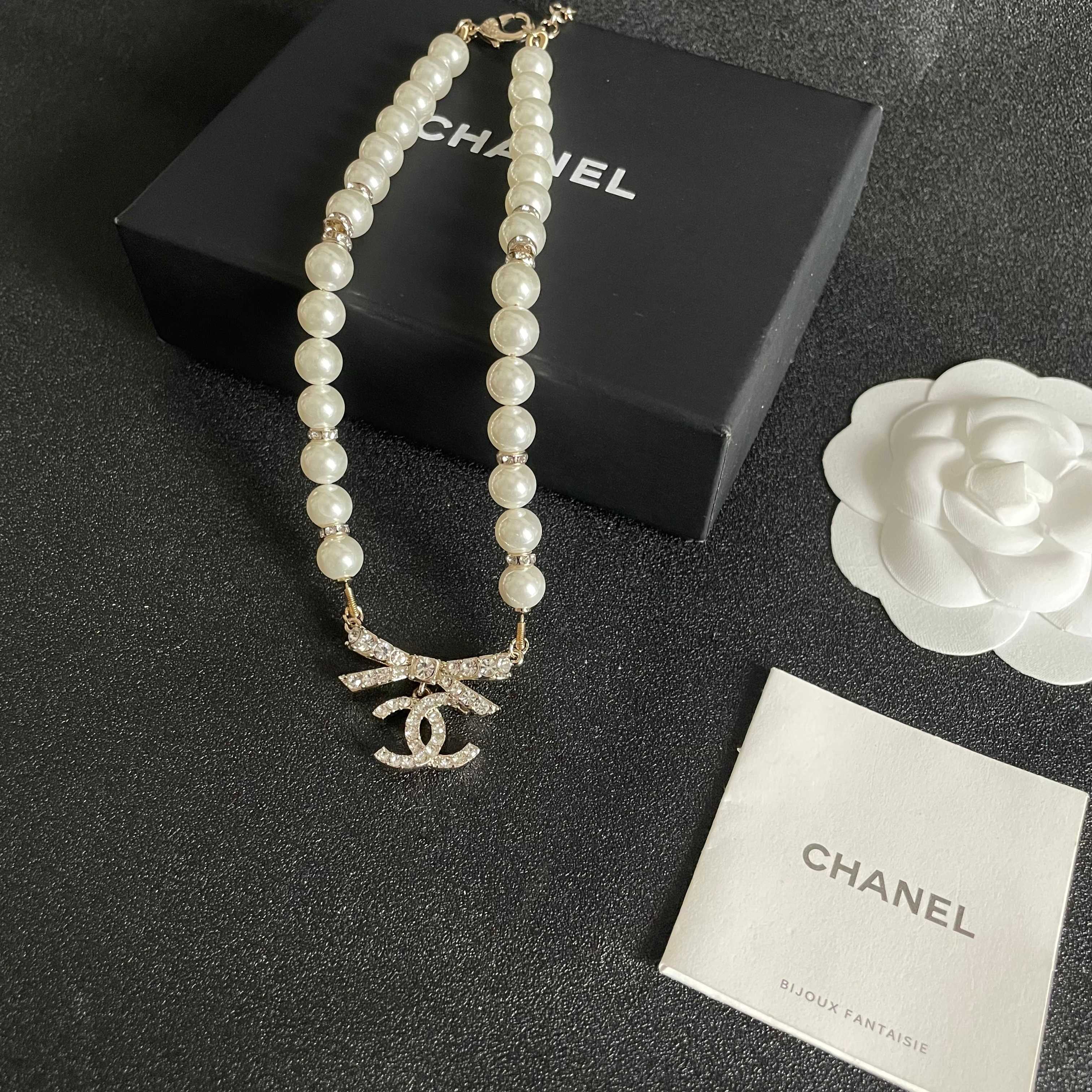  Chanel香奈儿 中古 项链👀小香家的款式真心无需多介绍😘🎶每一款都超好看，精致大方，非常显气质