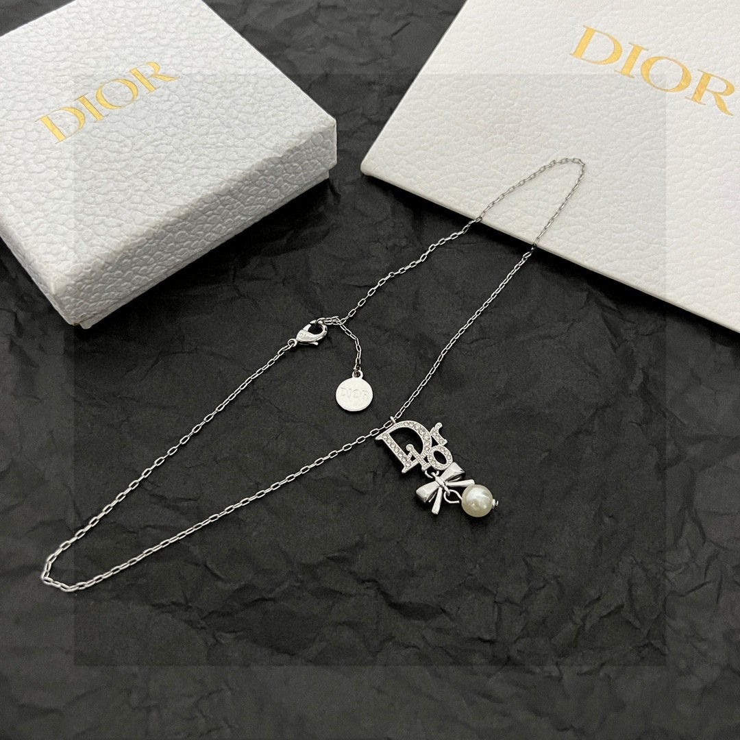 👑Dior 迪奥 项链 精选原版一致 黄铜材质 甜美气质高雅