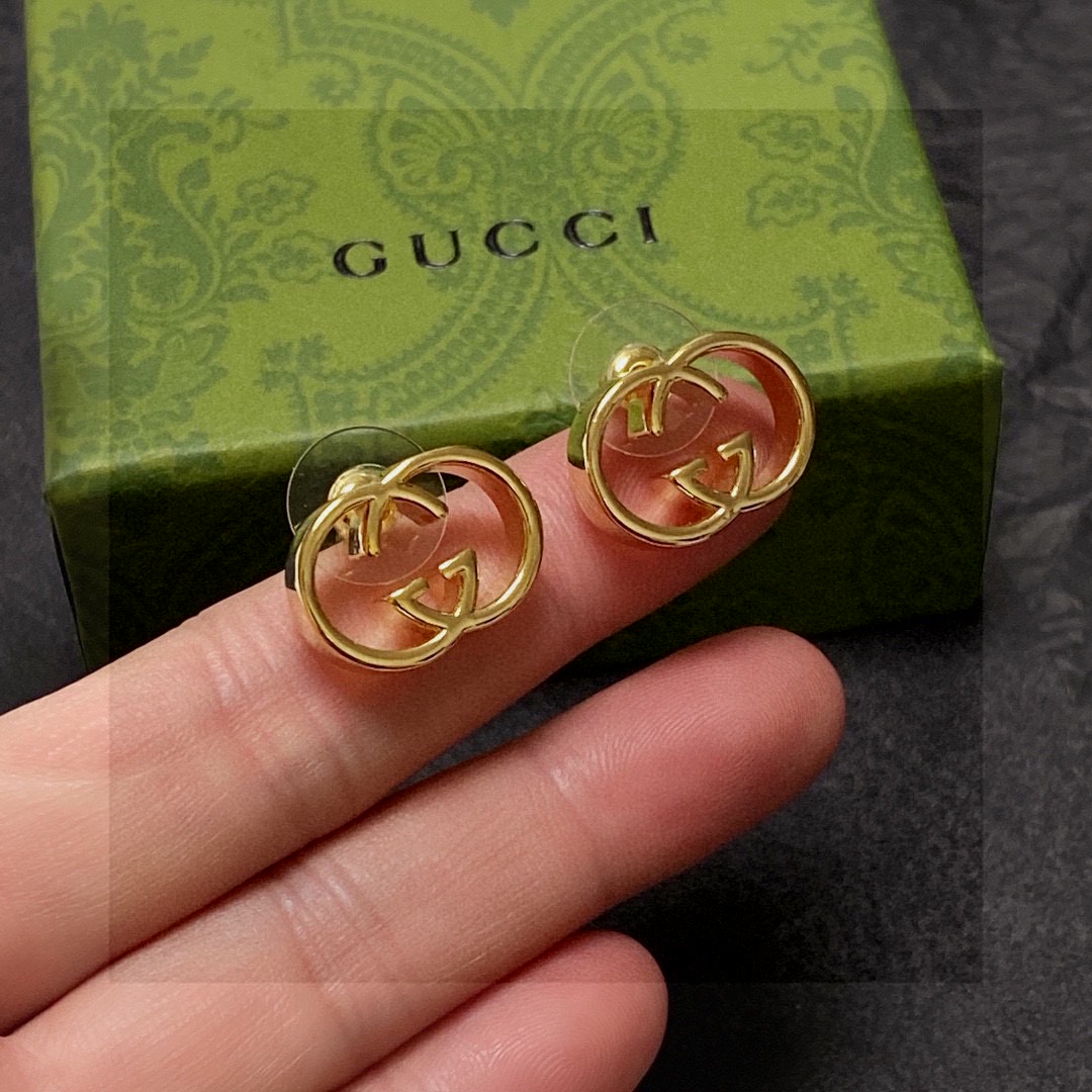 🔥实拍古驰Gucci高端现货供应 古驰双G珍珠耳钉耳环，高端品质，专柜同材质，真正黄铜，离子电镀，独家实