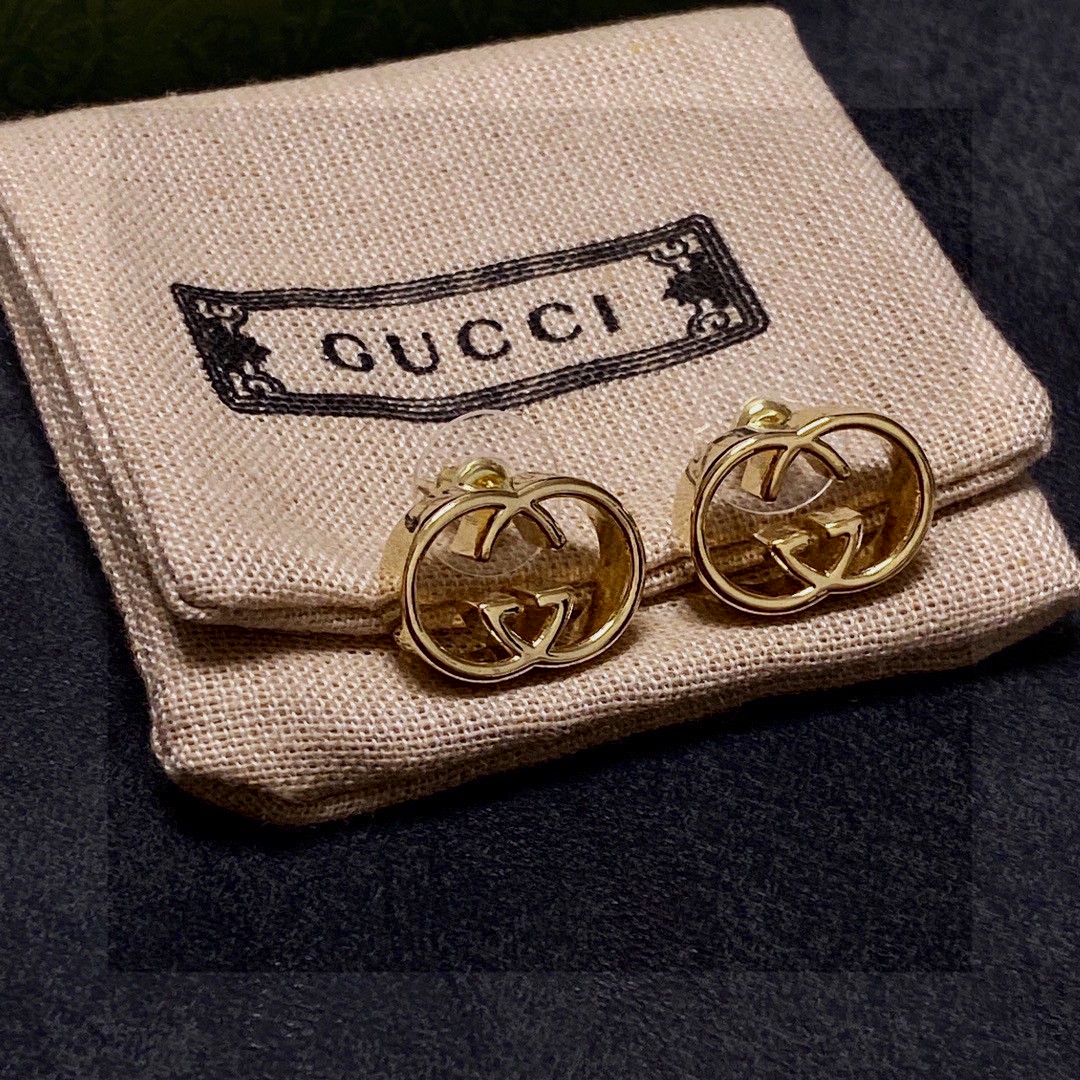 🔥实拍古驰Gucci高端现货供应 古驰双G珍珠耳钉耳环，高端品质，专柜同材质，真正黄铜，离子电镀，独家实