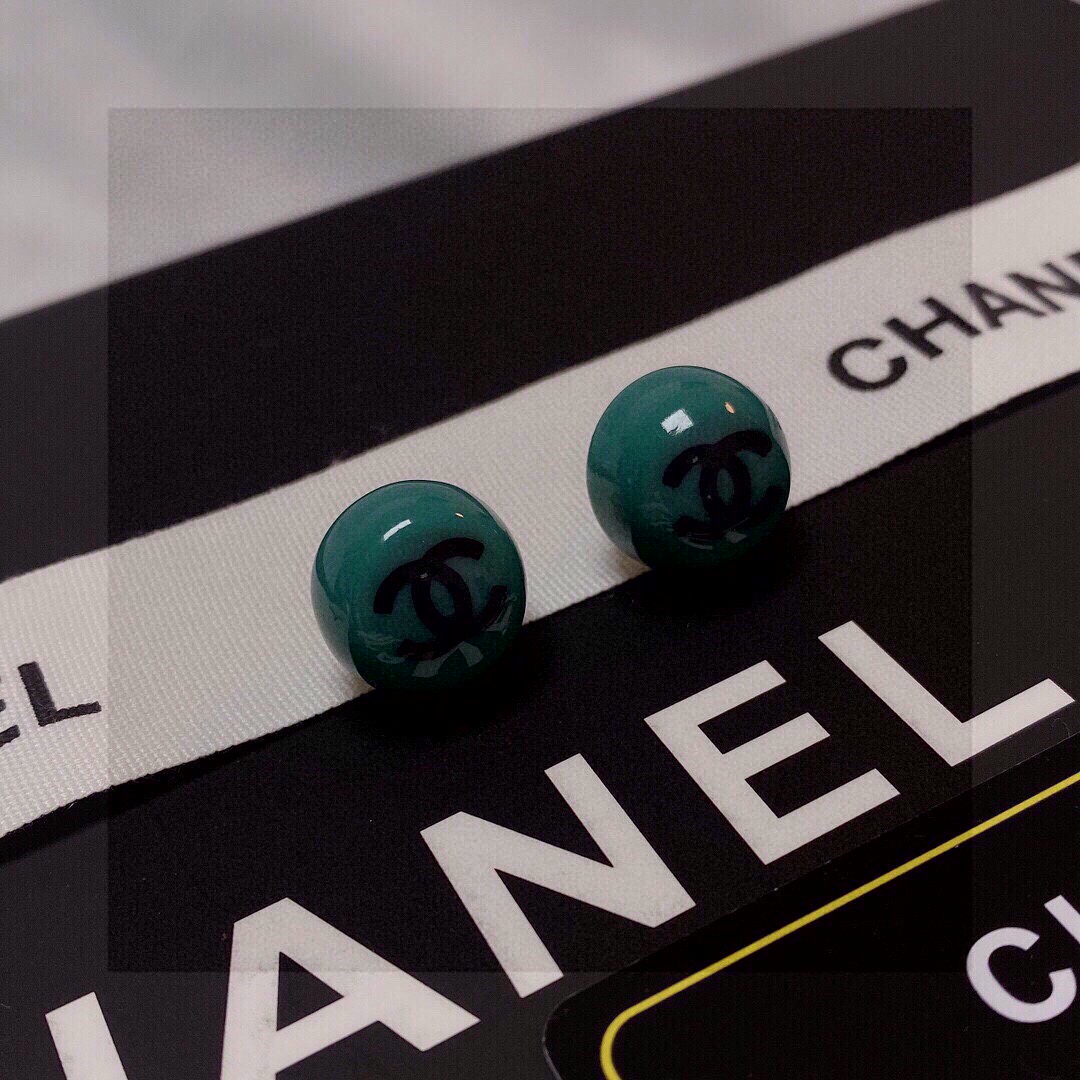 🌺🌺🌺Chanel 小香风网红 同款 最高代购级别耳环耳钉 原版黄铜 925纯银 针 顶级原单品质、最高